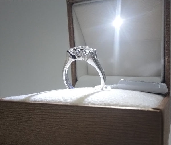 ANELLO DONNA IN ORO 18KT