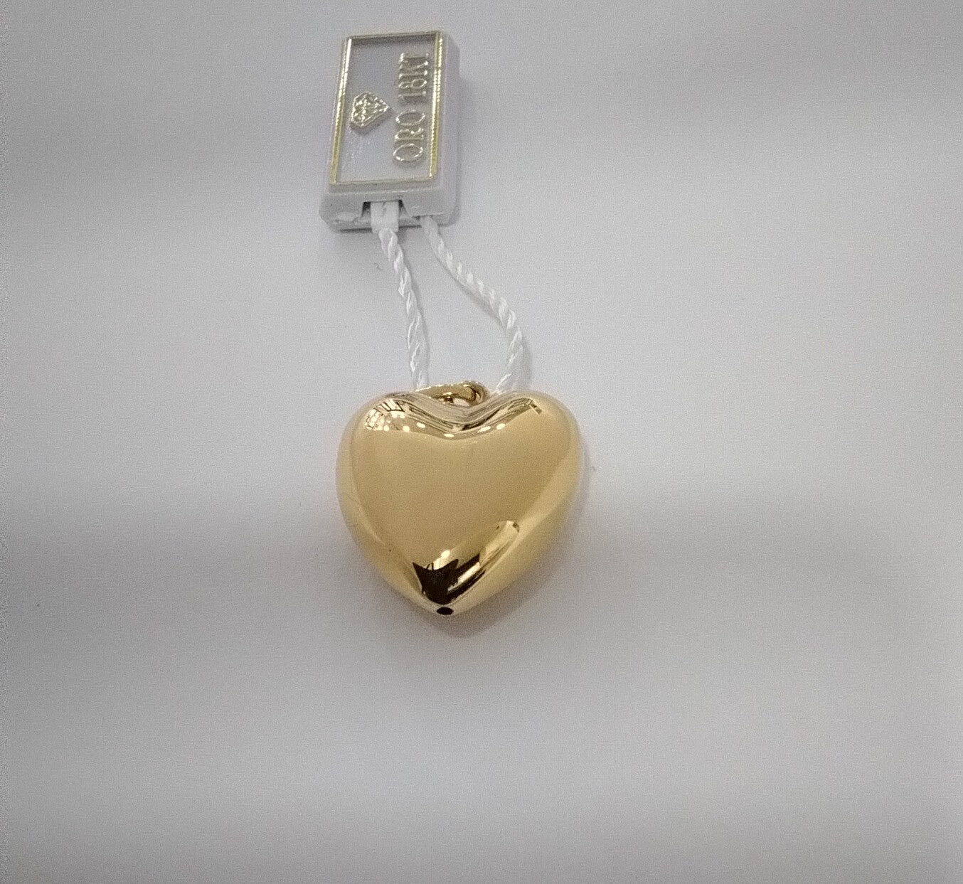 PENDENTE IN ORO 18KT