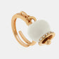 Anello in Metallo con campanella portafortuna, impreziosita da smalto bianco e cristalli